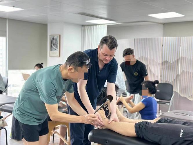 ICB培訓班，我們一直在努力用生物力學調(diào)整技術(shù)造福患者！